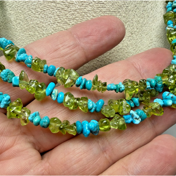Jay King Desert Rose Trading 3 Strand Turquoise Peridot Chip Necklace Sterling - Picture 2 of 4